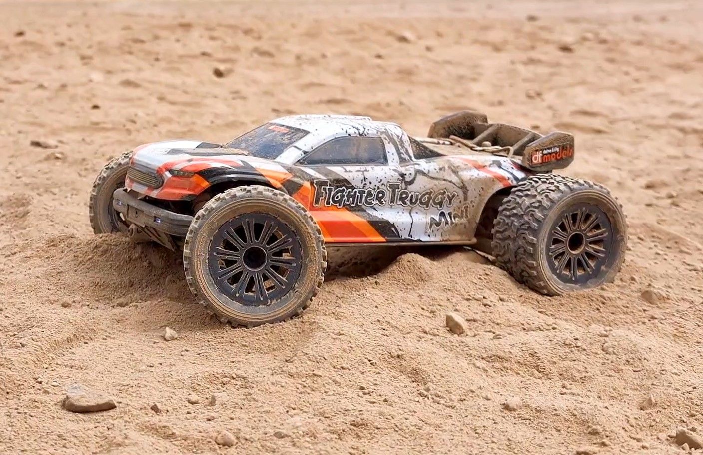 DF-Models FighterTruggy Mini 1:16 RTR - 17.3135 - RCXX - RC Racing Shop | RC Models | Tuning & Spare Parts for Professionals
