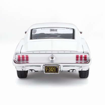 Ford Mustang GT Cobra 1968 weiss 1/18 - RCXX - RC Racing Shop | RC Models | Tuning & Spare Parts for Professionals