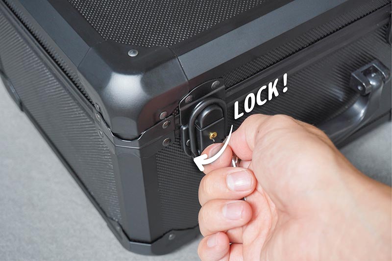 Koswork Aluminium Bag V2 Mini Black for Kyosho Mini-Z (300×240×190 mm) – KOS32302-KMZ