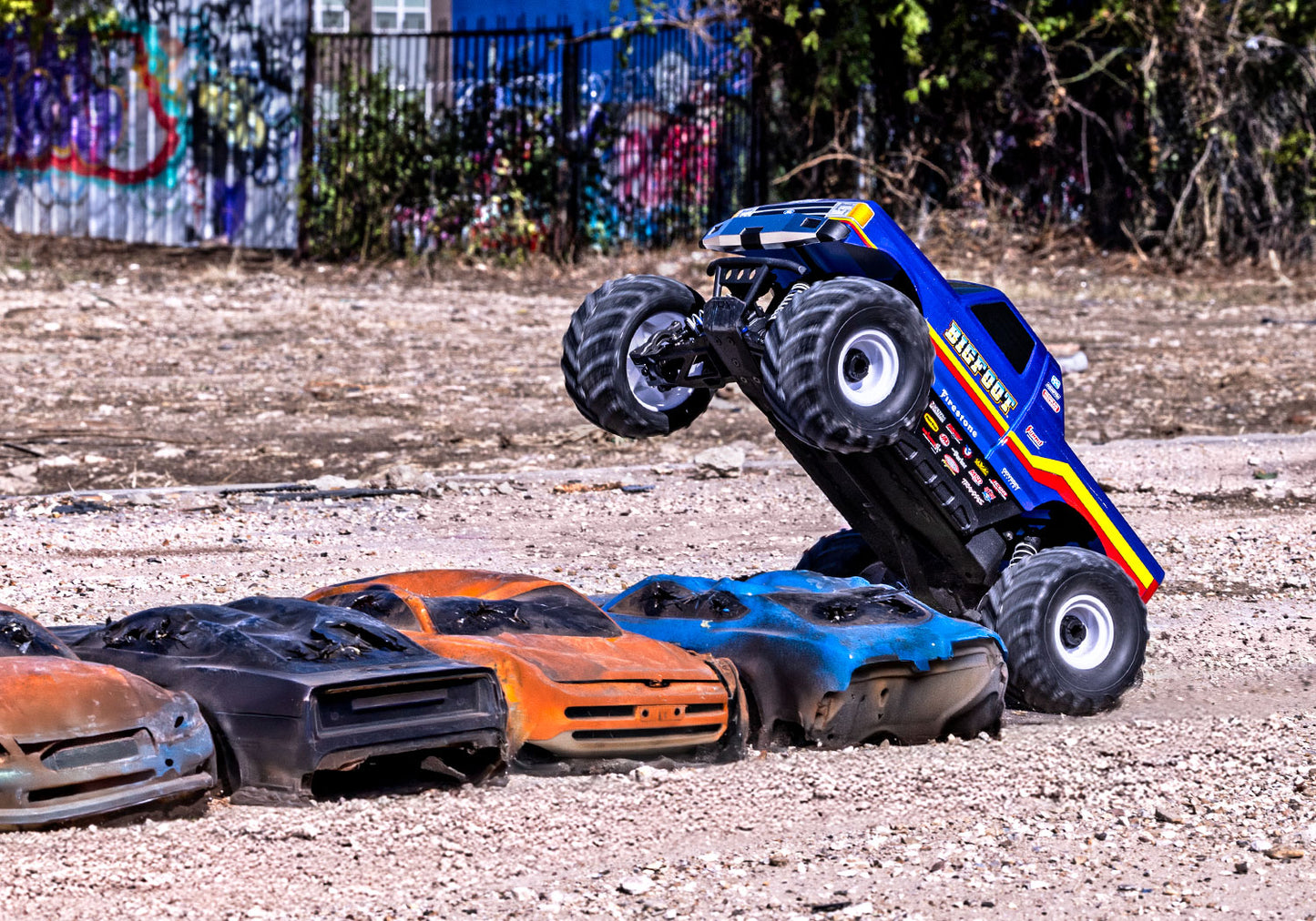 Traxxas Bigfoot No.8 4x4 BL-2S RTR Monster Truck Blau - RCXX - RC Racing Shop | RC Models | Tuning & Spare Parts for Professionals