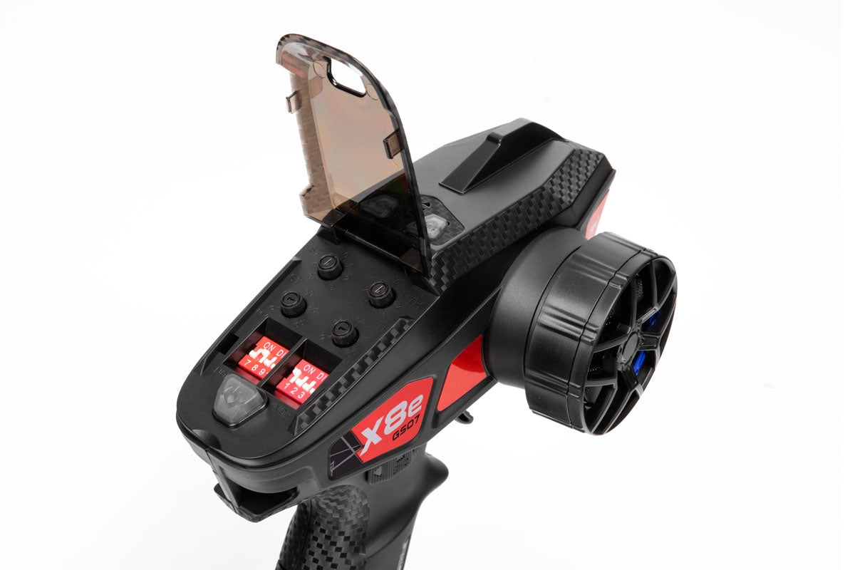 Sender X8E mit 8-Kanal Empfänger